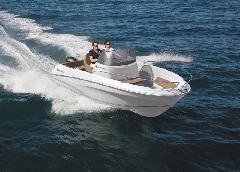 Jeanneau Cap Camarat 6.5 CC 2020