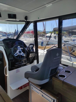 Foto del barco Jeanneau Merry Fisher 895 2023