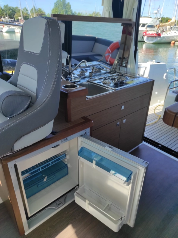 Jeanneau Merry Fisher 895 2023