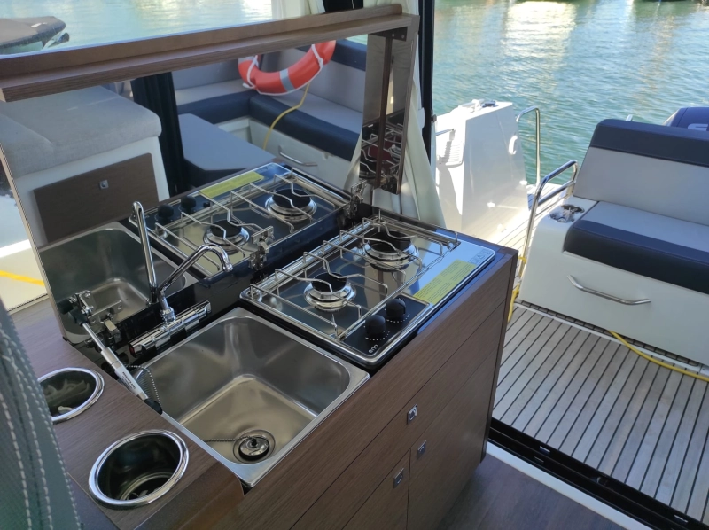 Jeanneau Merry Fisher 895 2023
