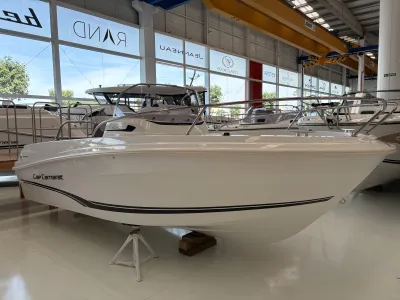 Foto del barco Jeanneau JEANNEAU CAP CAMARAT 5.5 CC SERIE 2 2026