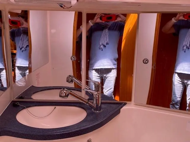 Bavaria 46 2005
