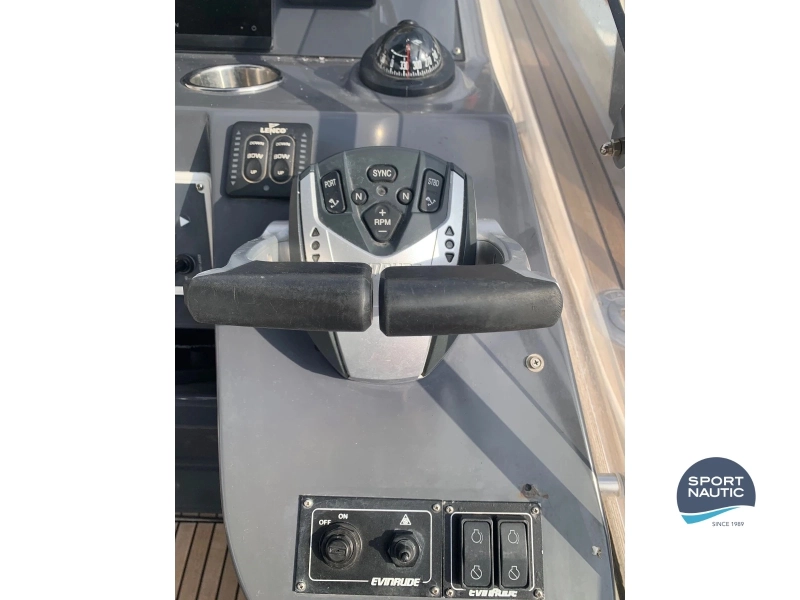 Beneteau Flyer 8.8 SUNdeck 2017