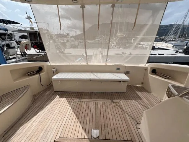 Astondoa 46 2002