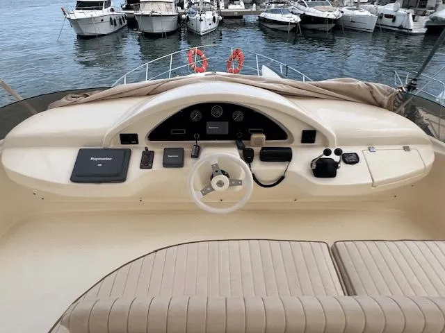 Astondoa 46 2002