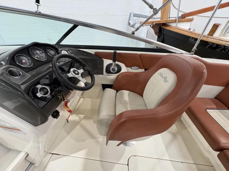 Sea-Ray SEA RAY 240 SUN SPORT 2015