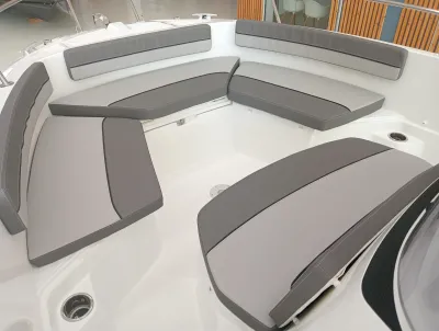 Foto del barco Jeanneau JEANNEAU CAP CAMARAT 6.5 CC SERIE 3 2026