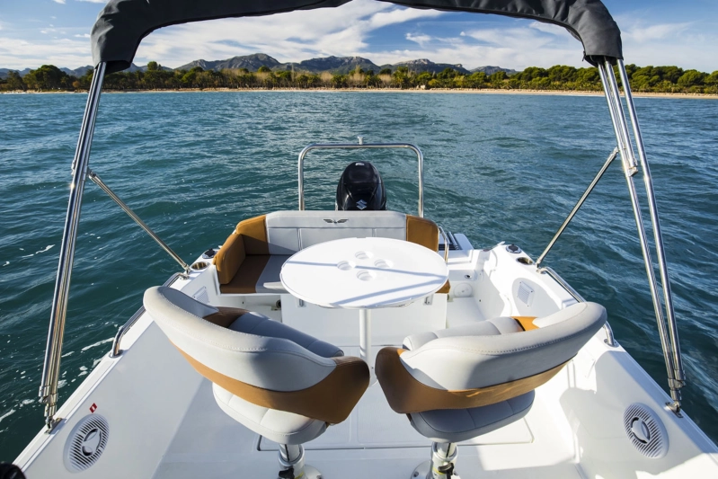 Beneteau Flyer 6 SUNdeck 2024