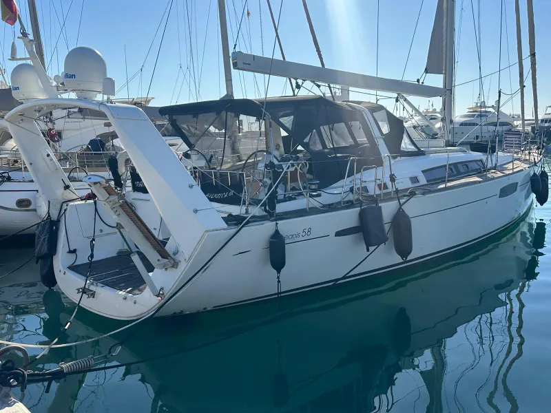 Beneteau Oceanis 58 2012