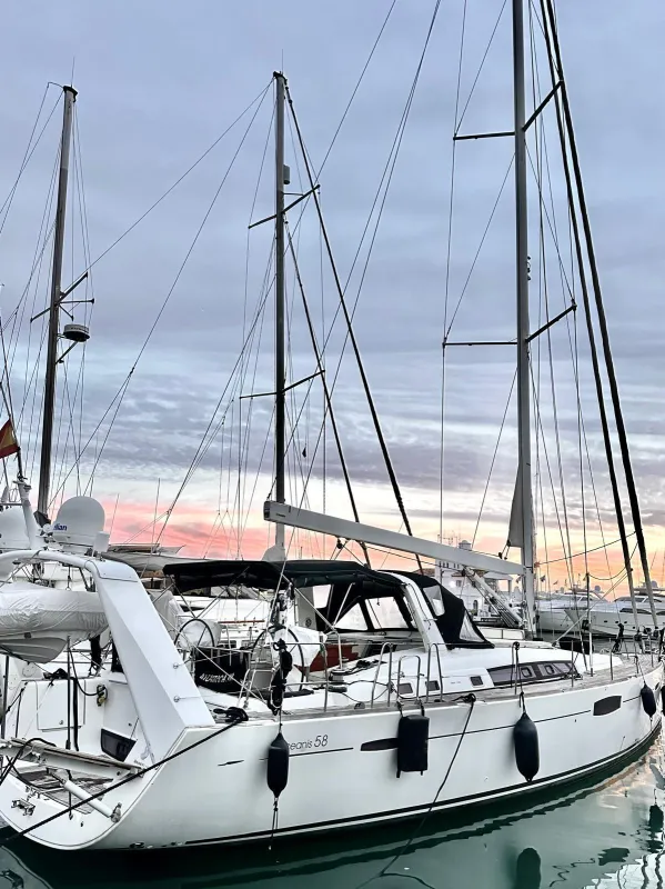 Beneteau Oceanis 58 2012