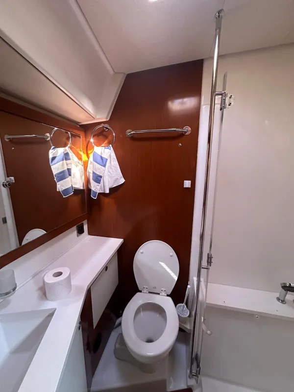 Beneteau Oceanis 58 2012