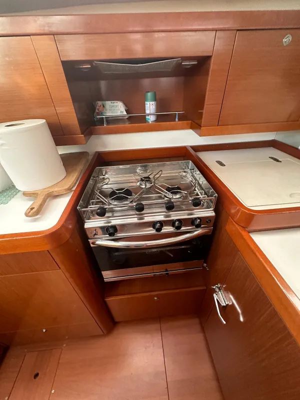Beneteau Oceanis 58 2012