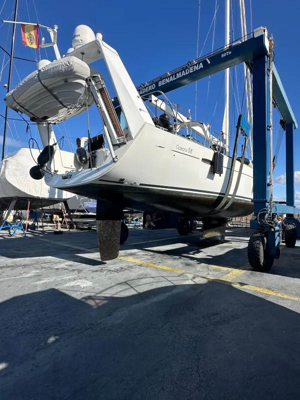 Beneteau Oceanis 58 2012