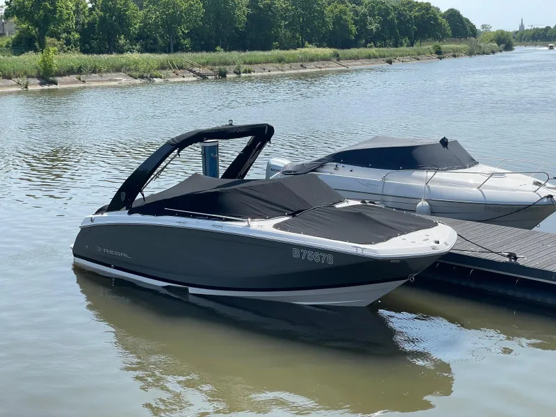 Regal 22 FASTDECK 2016