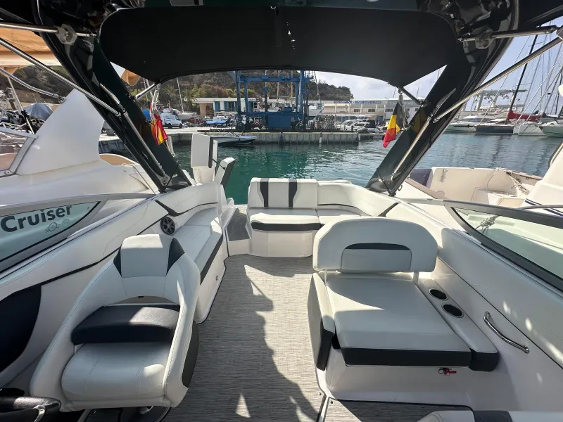 Regal 22 FASTDECK 2016