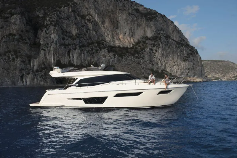 Ferretti Yachts 500 2021