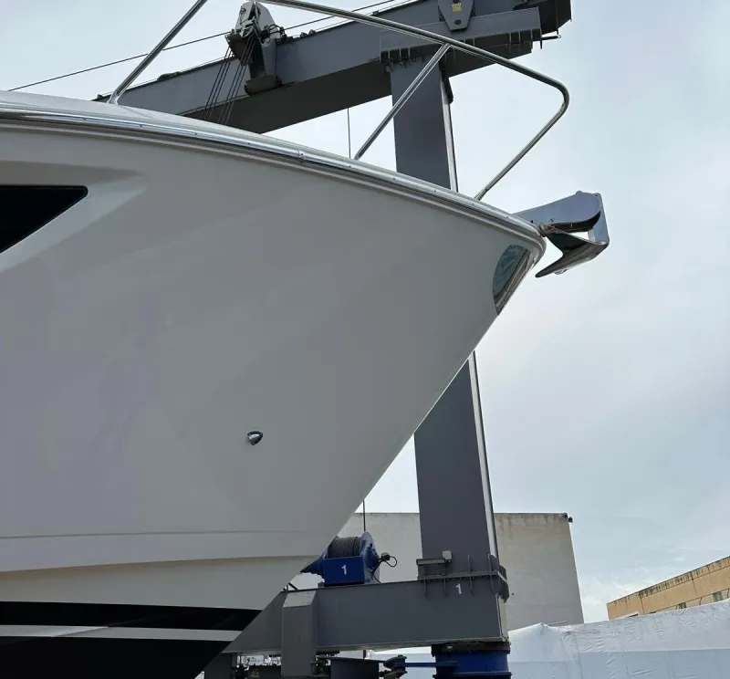 Ferretti Yachts 500 2021
