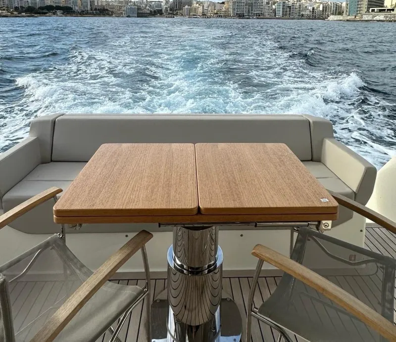 Ferretti Yachts 500 2021