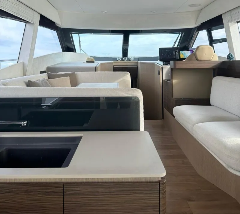 Ferretti Yachts 500 2021
