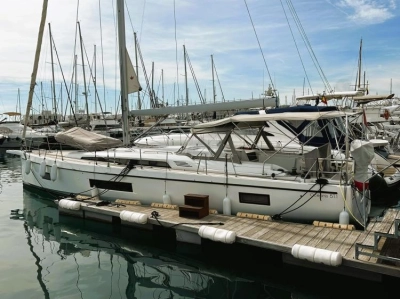 Foto del barco Beneteau Oceanis 51.1 2021