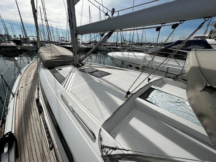 Beneteau Oceanis 51.1 2021