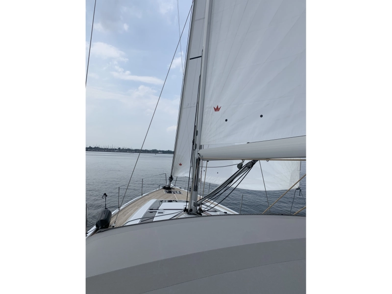 Beneteau Oceanis 51.1 2021