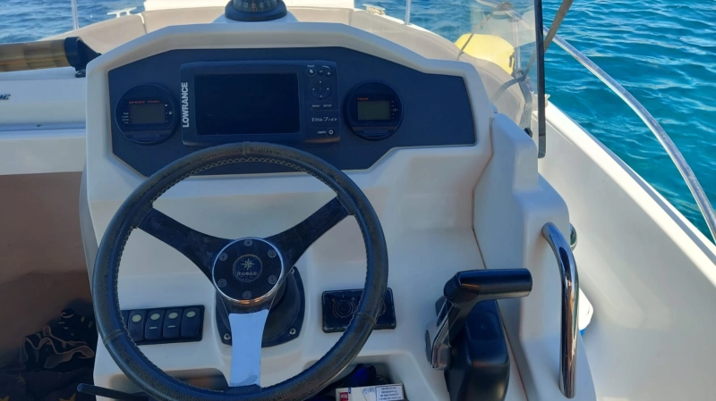 Jeanneau Cap Camarat 6.5 CC 2014