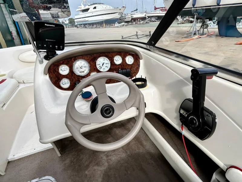 Monterey 180 1999