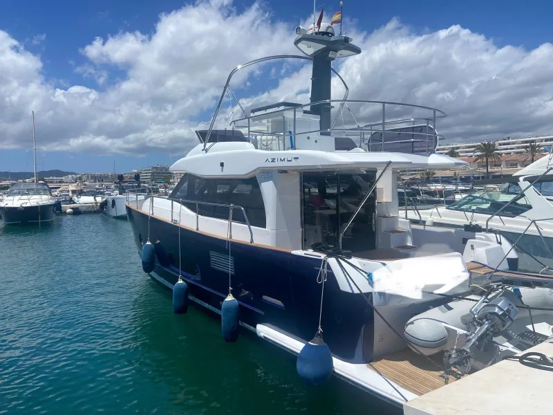 Azimut Magellano 43 2021