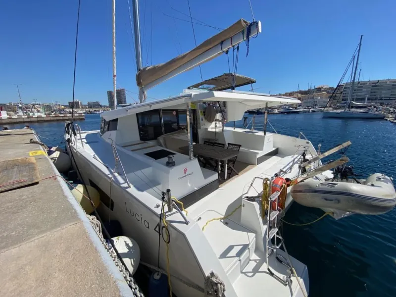 Fountaine Pajot Lucia 40 2017