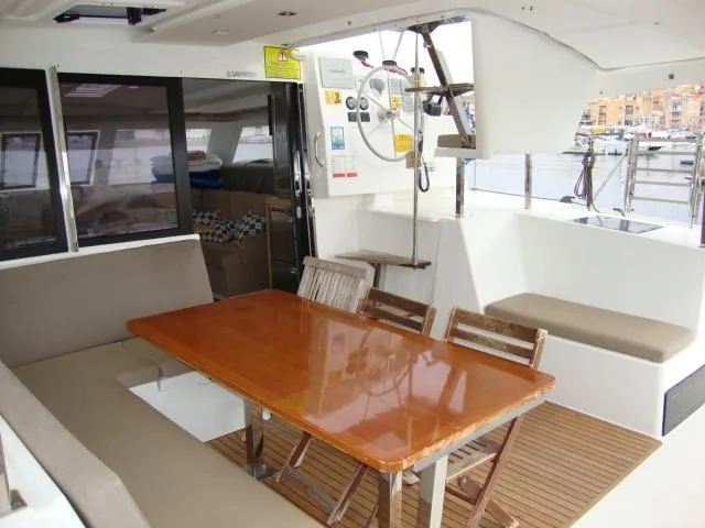 Fountaine Pajot Lucia 40 2017
