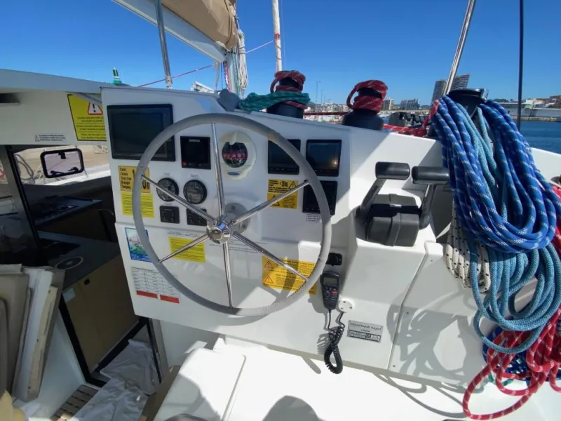Fountaine Pajot Lucia 40 2017