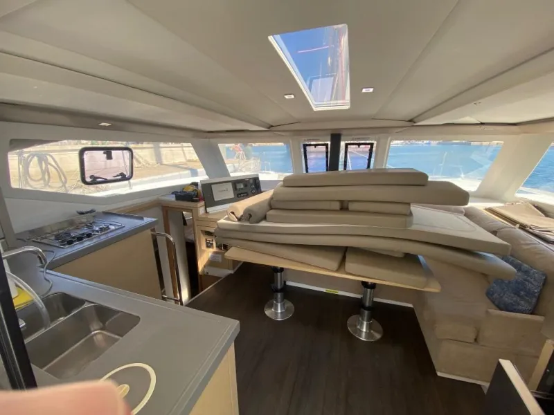 Fountaine Pajot Lucia 40 2017