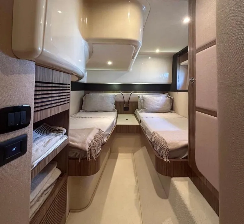 Azimut Magellano 43 2021