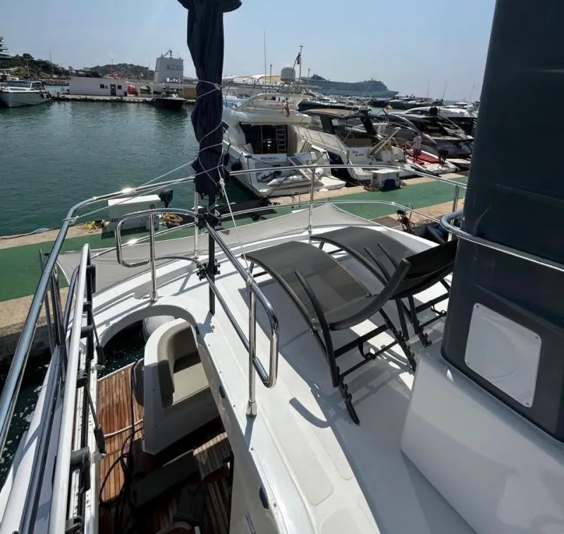 Azimut Magellano 43 2021