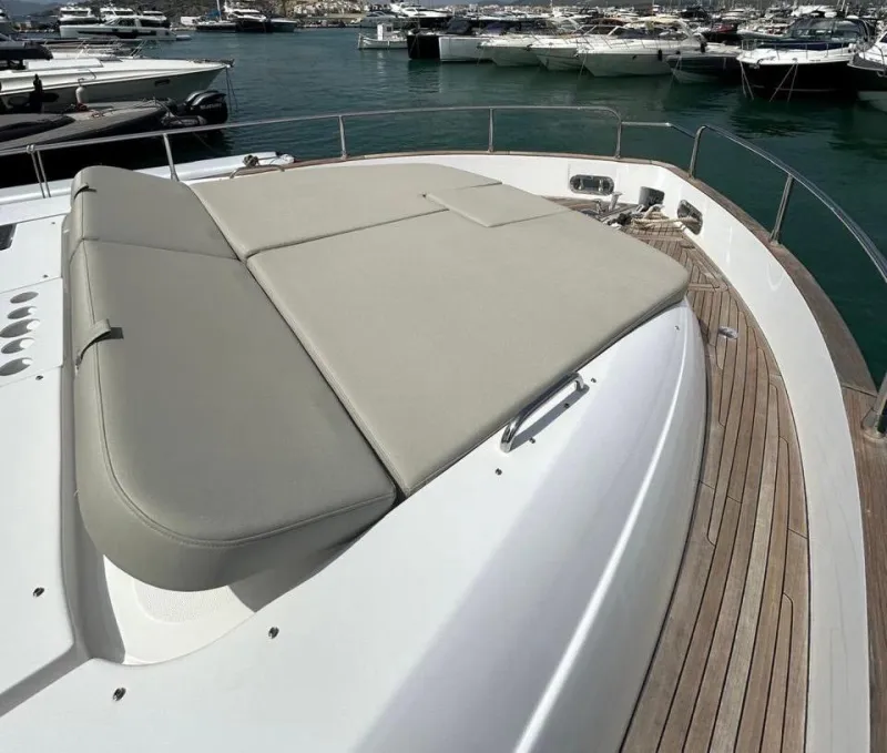 Azimut Magellano 43 2021