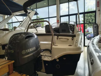 Foto del barco Jeanneau JEANNEAU CAP CAMARAT 5.5 WA 2023