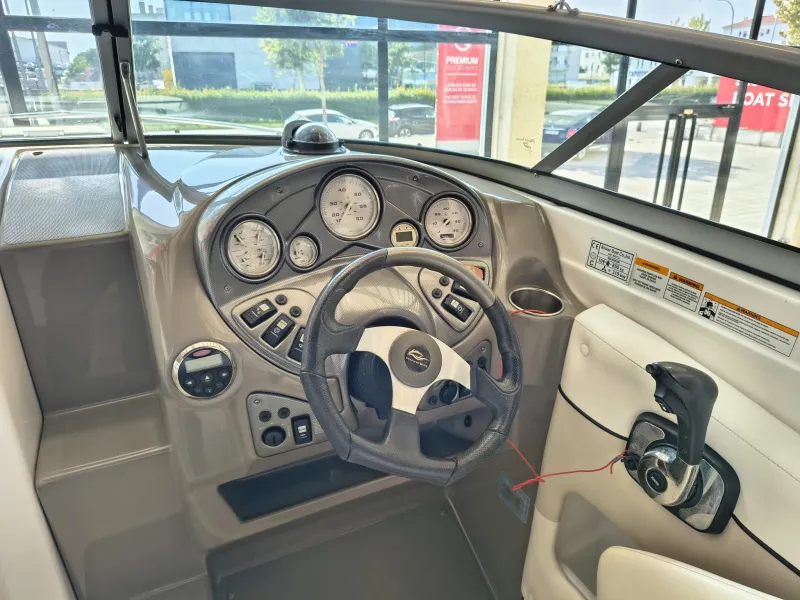 Rinker RINKER CAPTIVA 246 2008