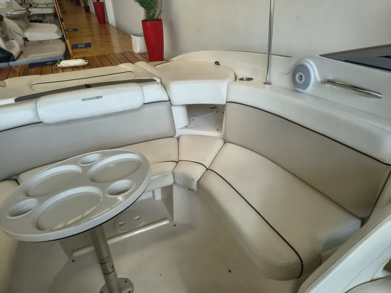 Rinker RINKER CAPTIVA 246 2008