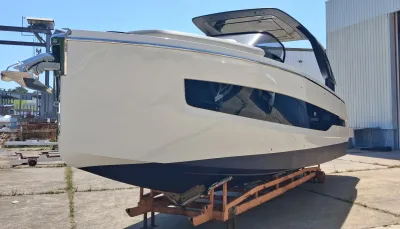 Foto del barco Cranchi CRANCHI A 32 LT 2026