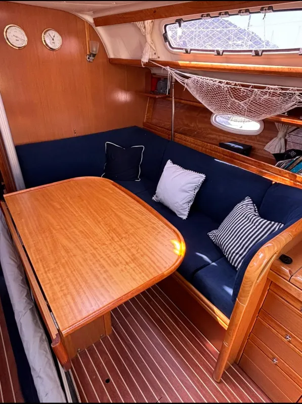 Bavaria 38 Cruiser 2011