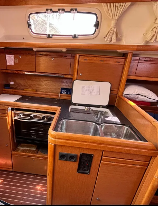 Bavaria 38 Cruiser 2011