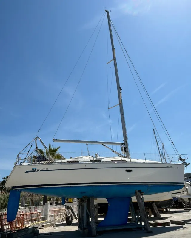 Bavaria 38 Cruiser 2011