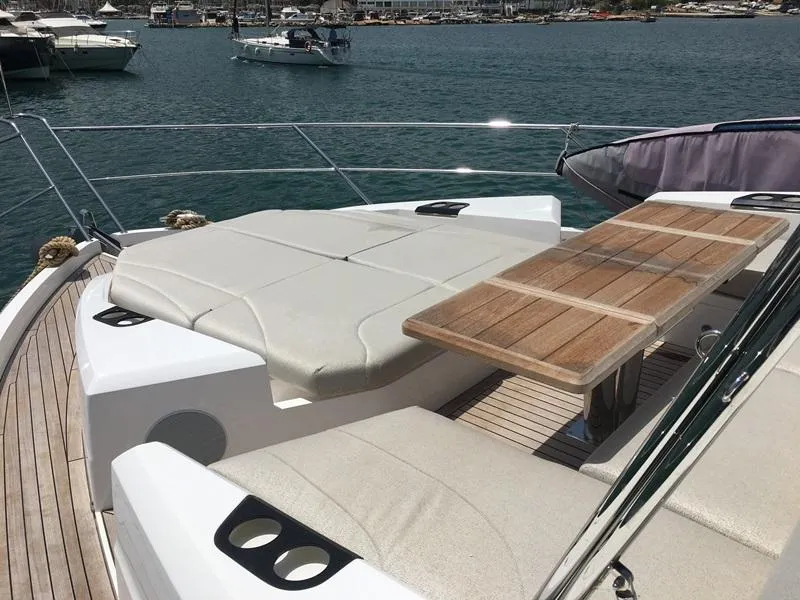Sunseeker Manhattan 68 2020