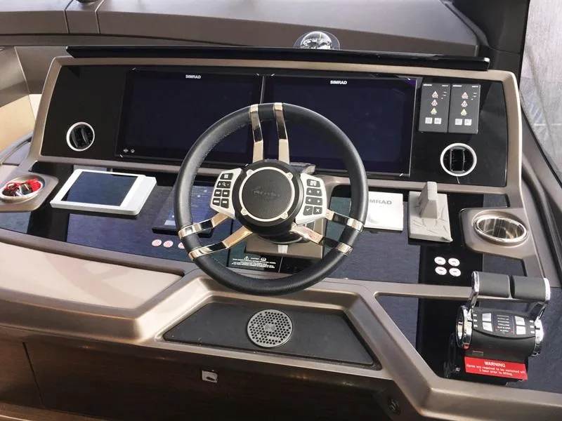 Sunseeker Manhattan 68 2020