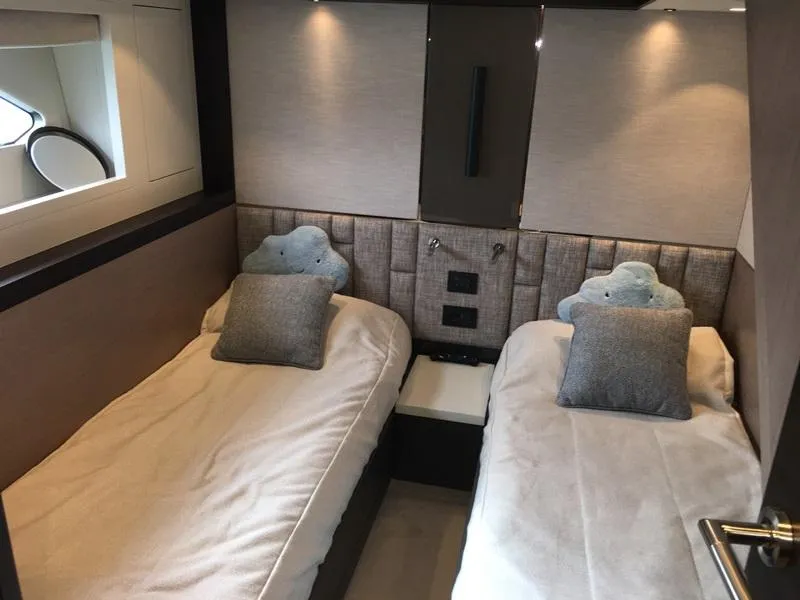 Sunseeker Manhattan 68 2020