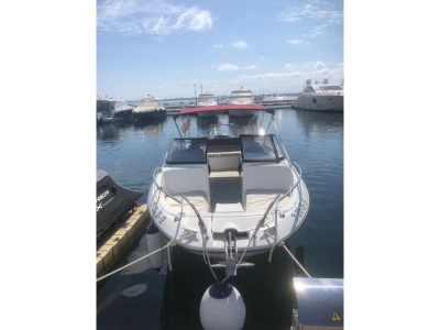 Foto del barco Jeanneau Cap Camarat 7.5 BR 2019
