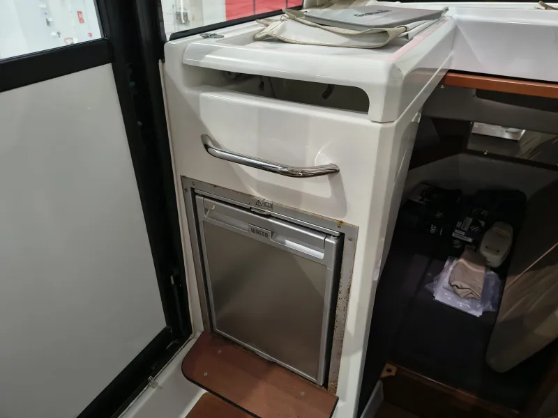 Jeanneau JEANNEAU MARLIN 855 OFFSHORE 2013