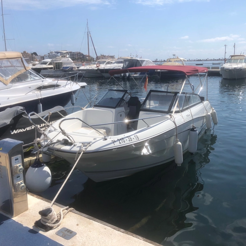 Jeanneau Cap Camarat 7.5 BR 2019