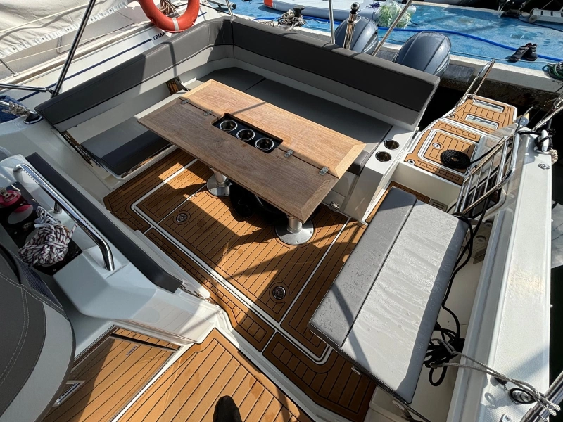Jeanneau Cap Camarat 9.0 WA 2023